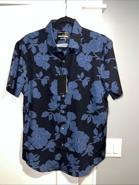 Perry Ellis Navy Blue Floral Button-Down Shirt